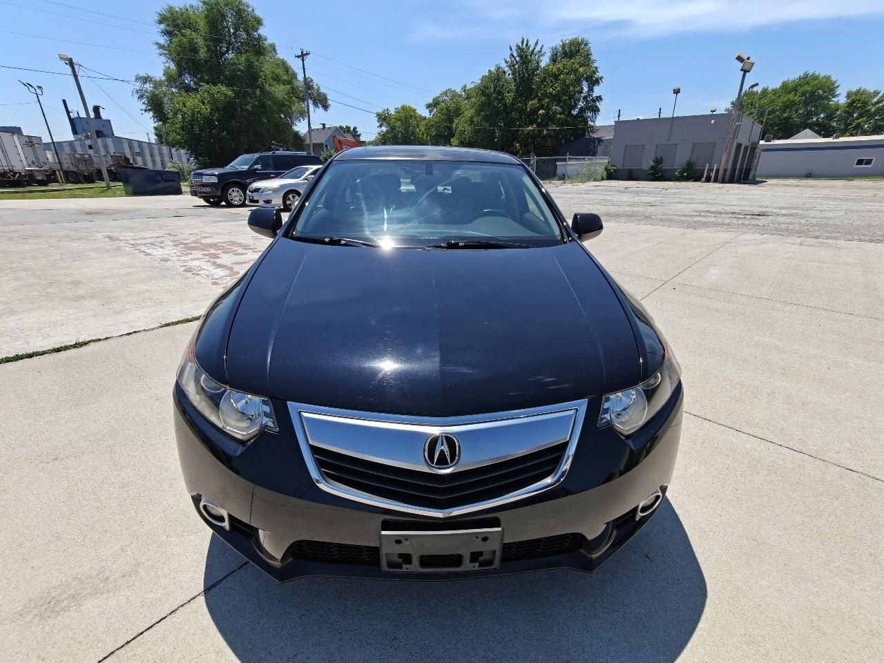 Acura TSX 5-Spd AT with Tech Package 2014