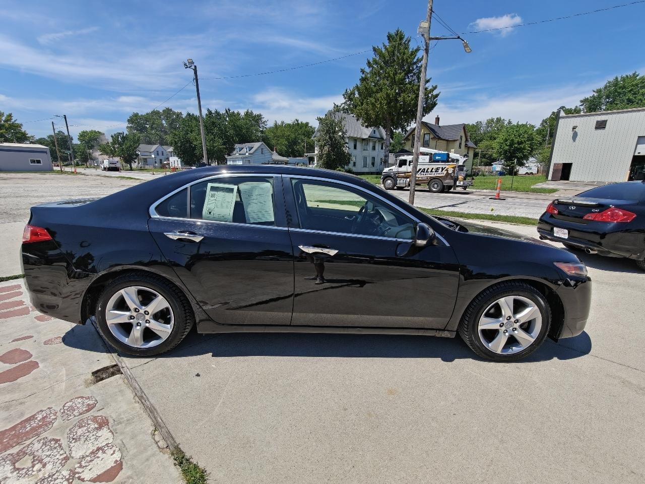 Acura TSX 5-Spd AT with Tech Package 2014