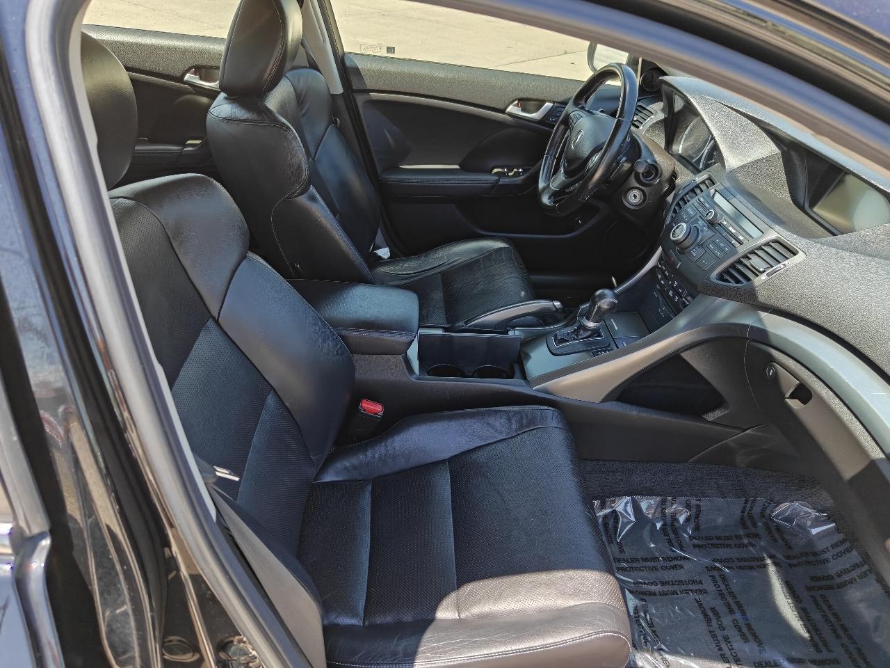 Acura TSX 5-Spd AT with Tech Package 2014