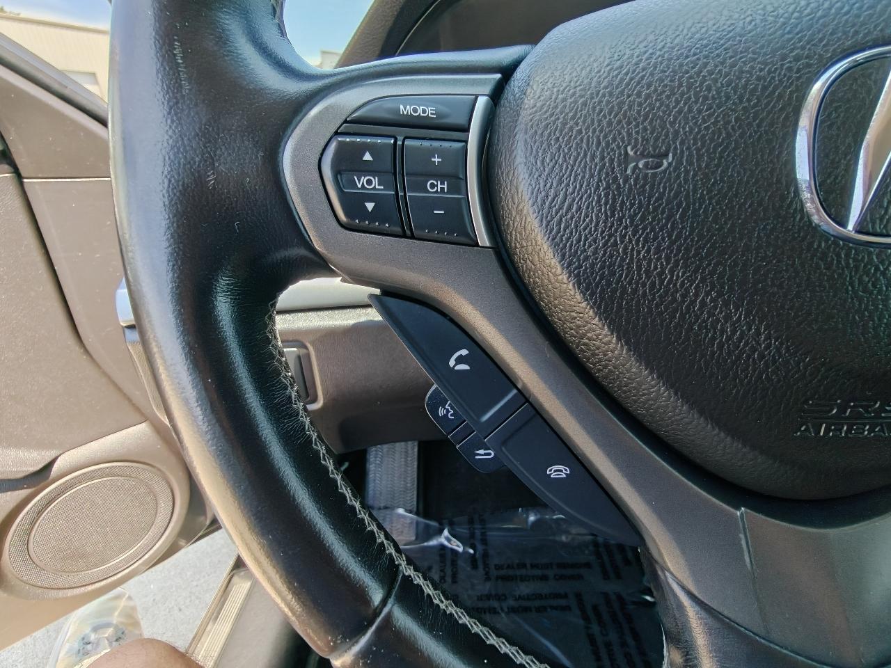 Acura TSX 5-Spd AT with Tech Package 2014