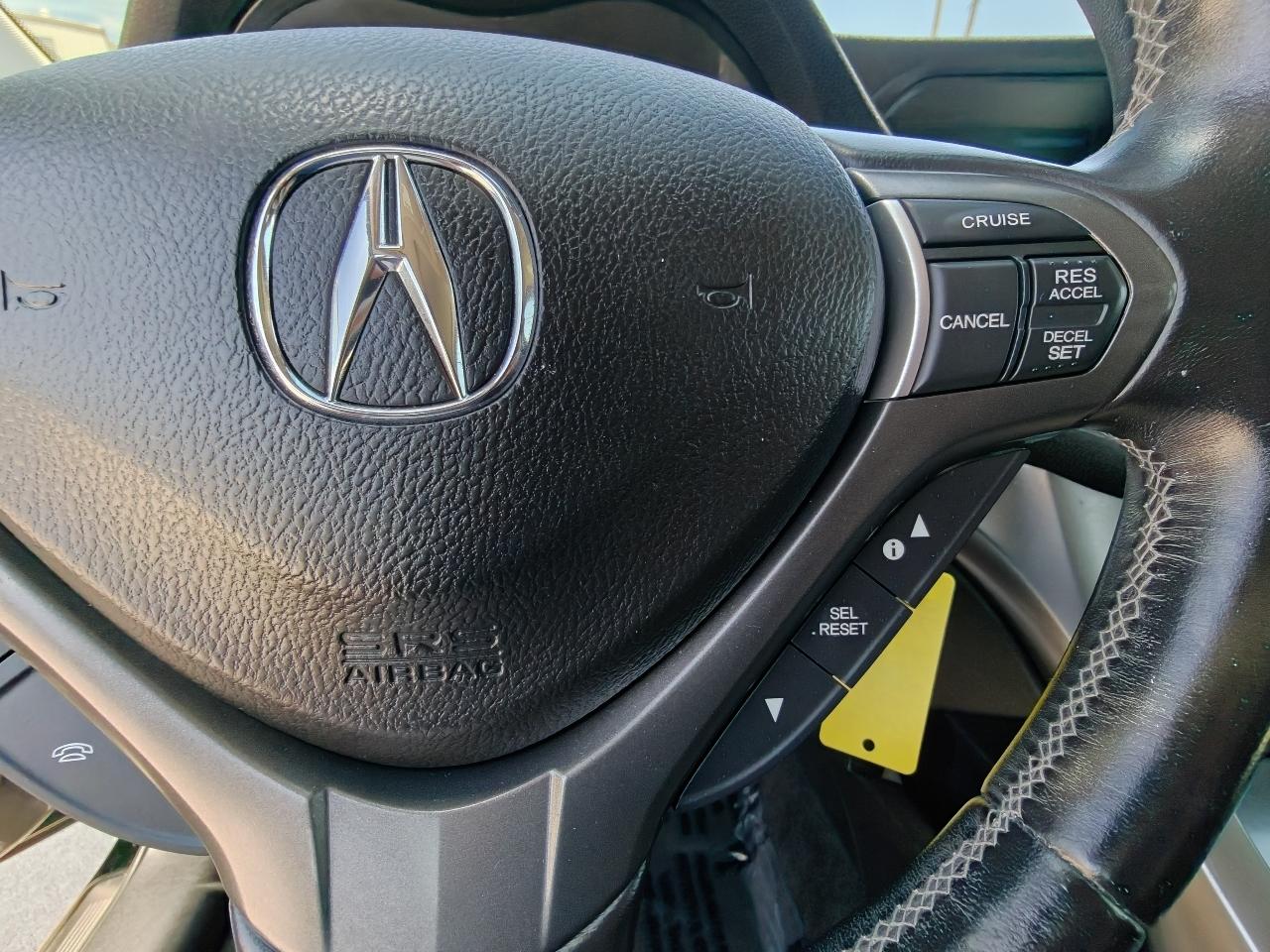 Acura TSX 5-Spd AT with Tech Package 2014