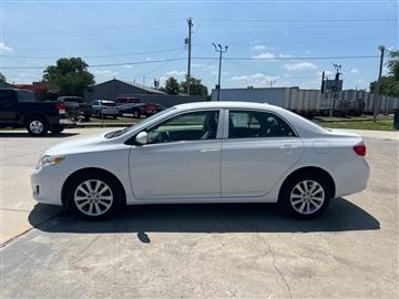 2010 Toyota Corolla LE 4-Speed AT