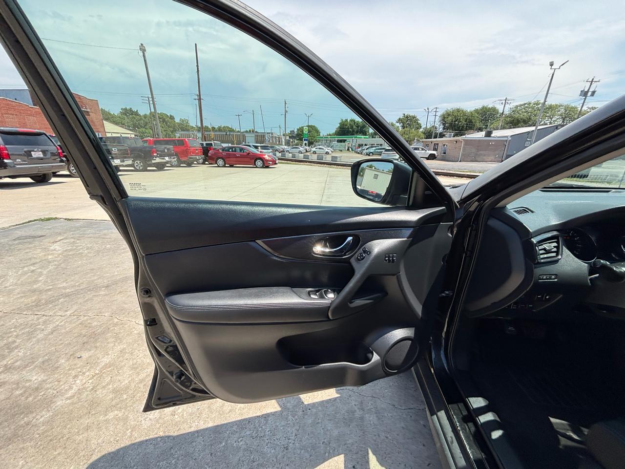 Nissan Rogue SV AWD 2018