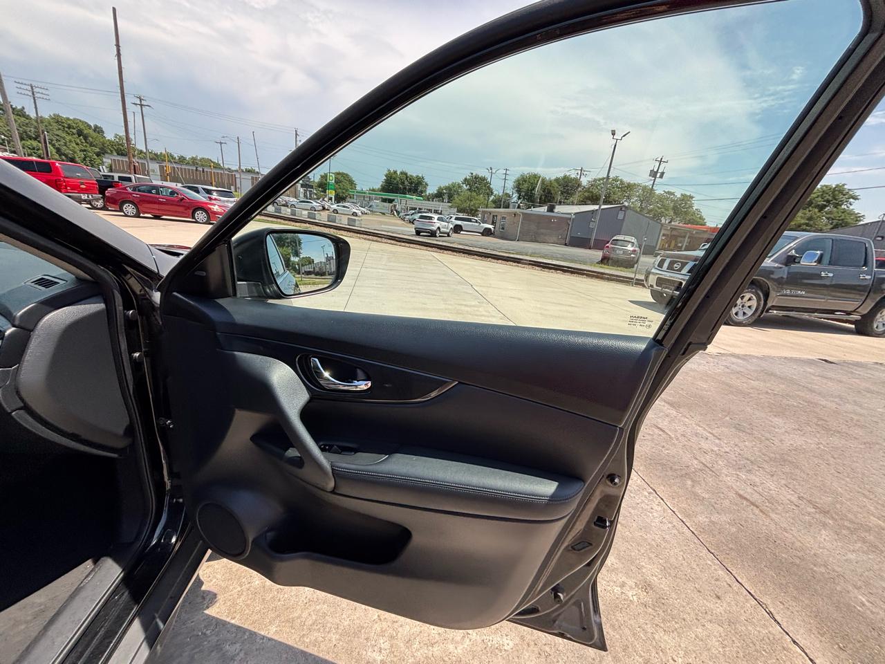 Nissan Rogue SV AWD 2018