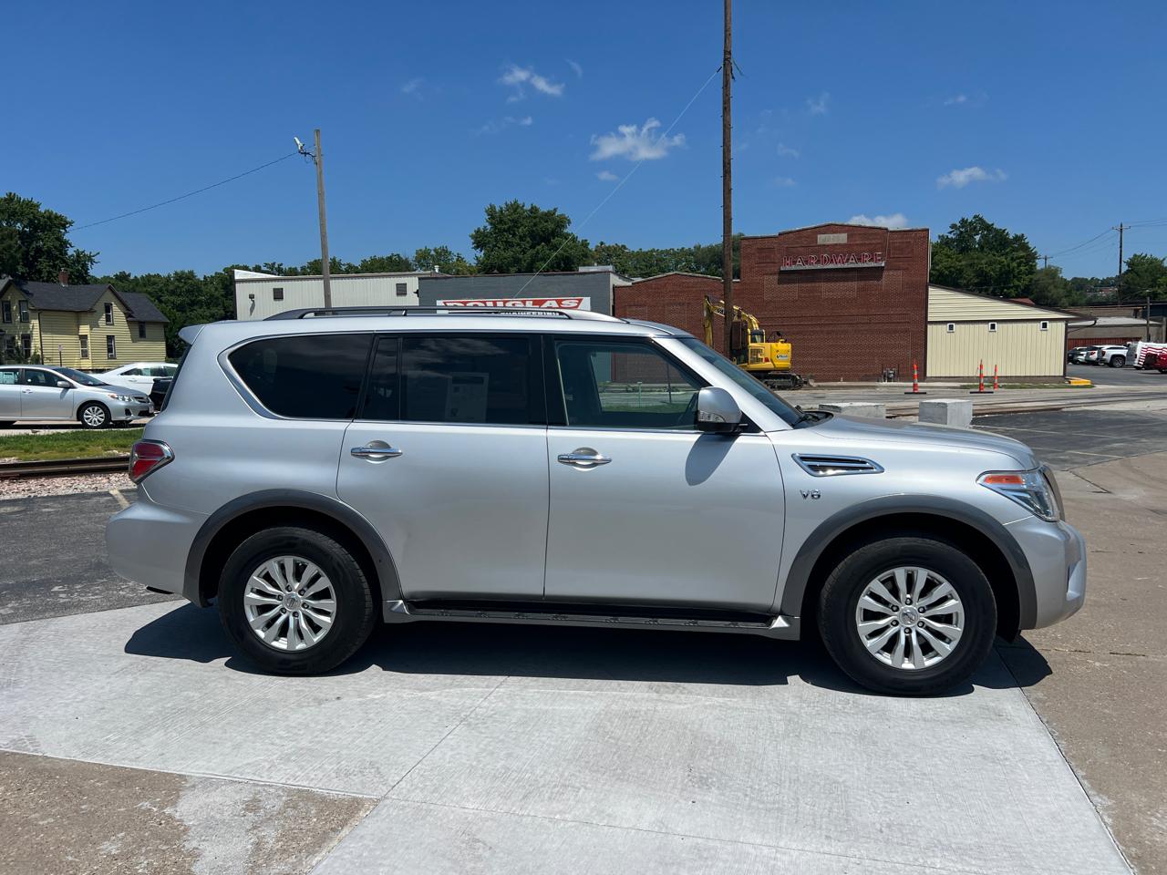 Nissan Armada SV AWD 2018