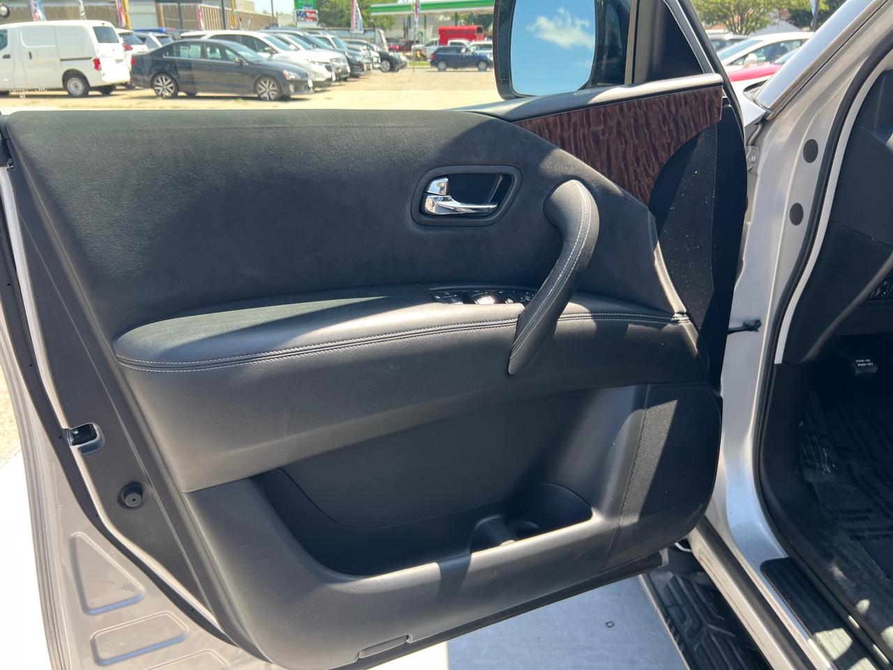 Nissan Armada SV AWD 2018
