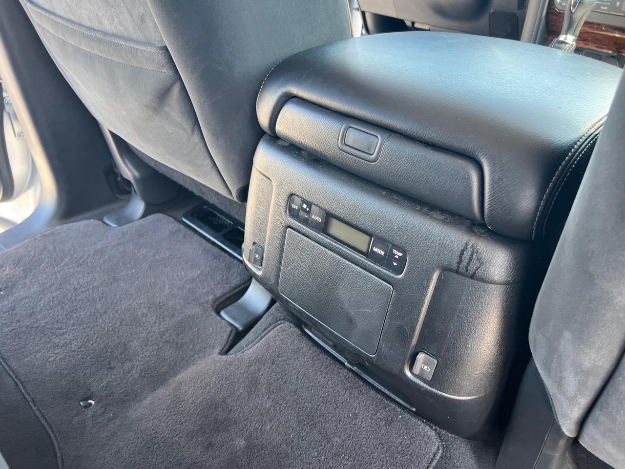 Nissan Armada SV AWD 2018