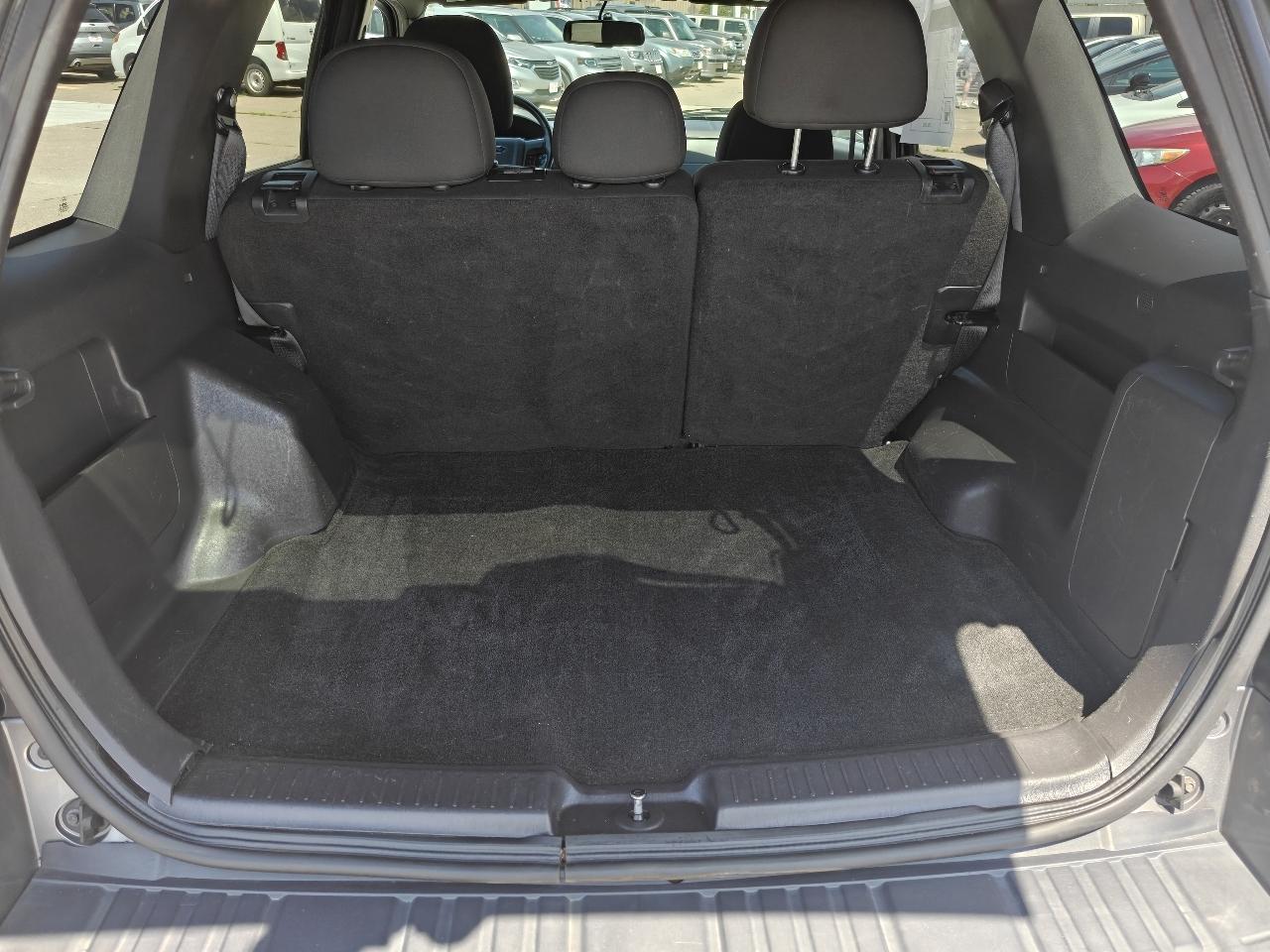 Ford Escape XLT 4WD 2012