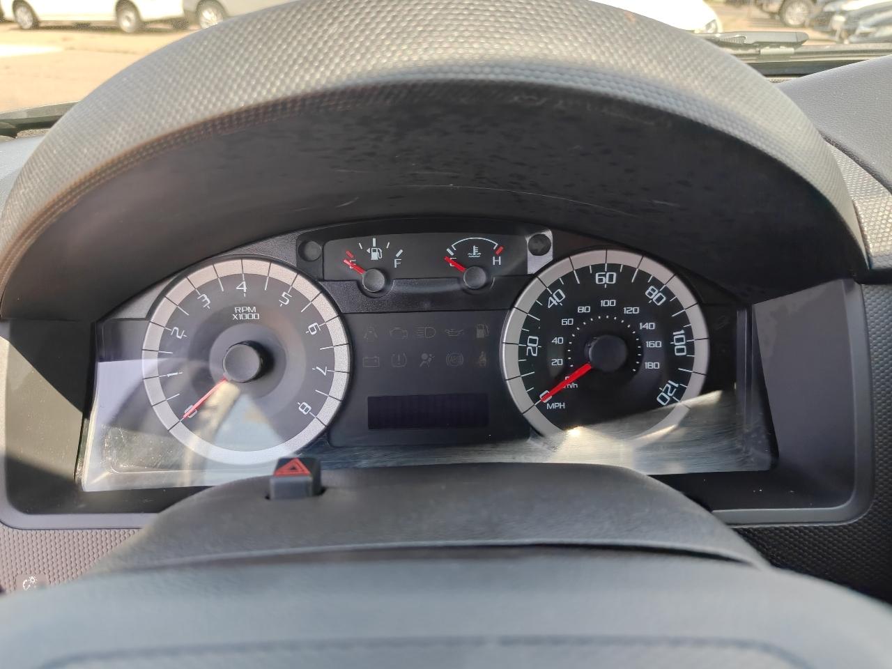 Ford Escape XLT 4WD 2012