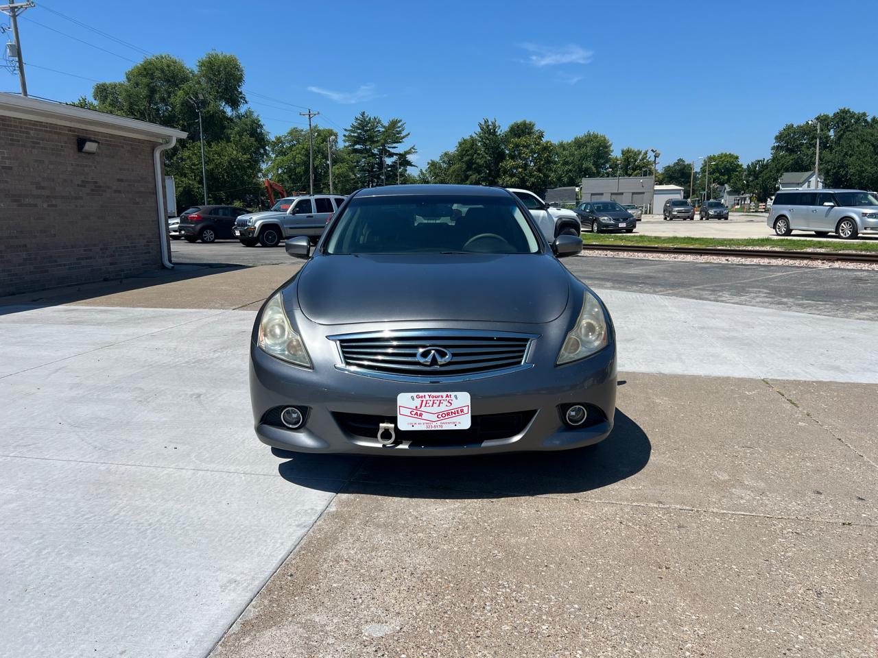 Infiniti G Sedan G37x AWD 2010