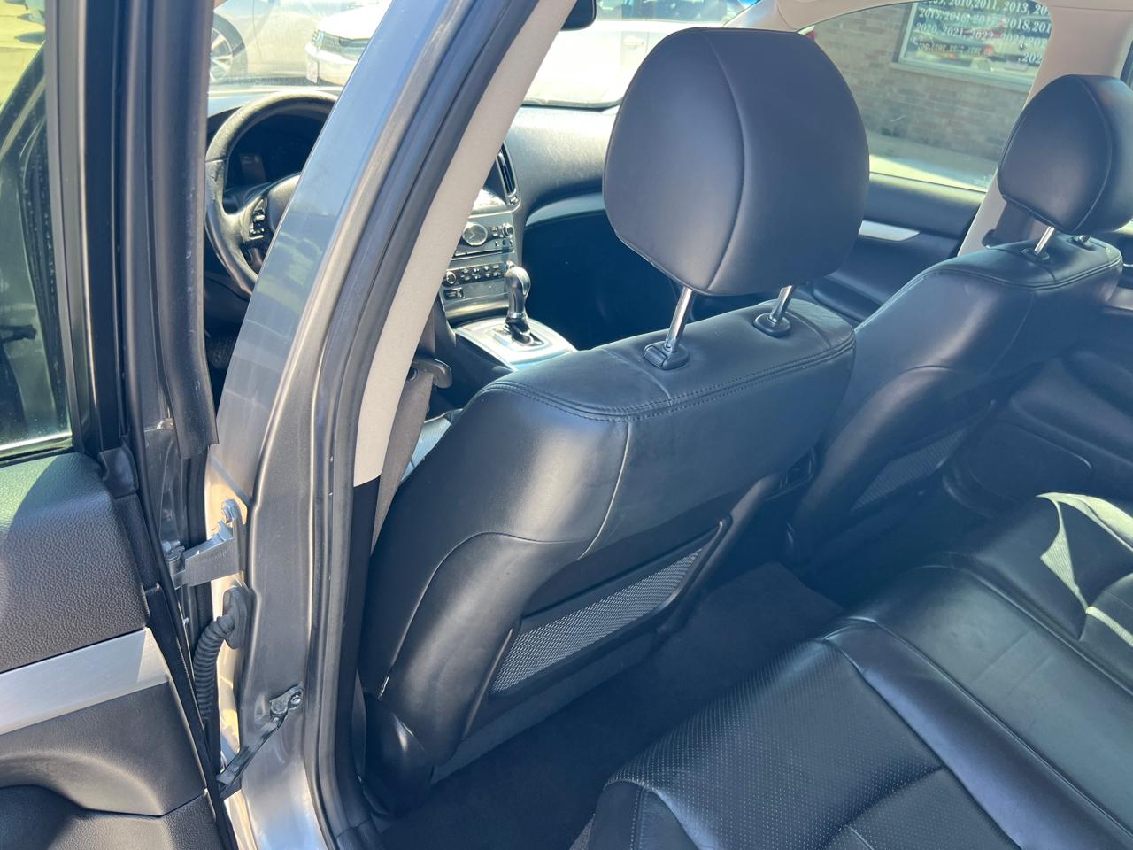 Infiniti G Sedan G37x AWD 2010