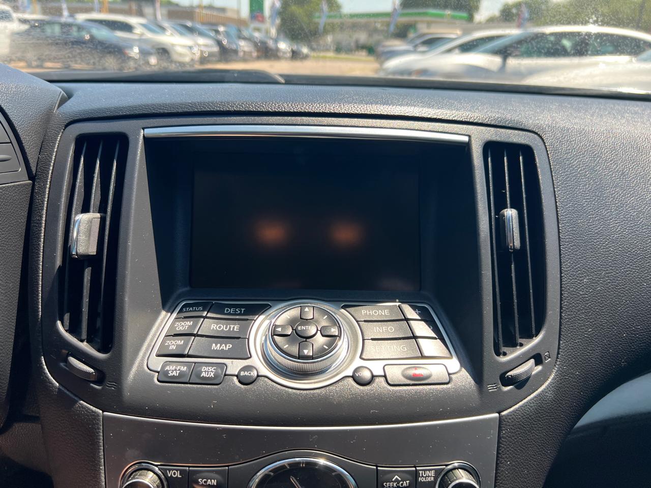 Infiniti G Sedan G37x AWD 2010