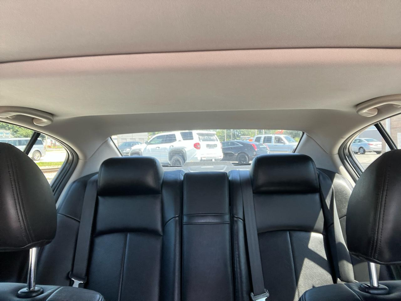 Infiniti G Sedan G37x AWD 2010
