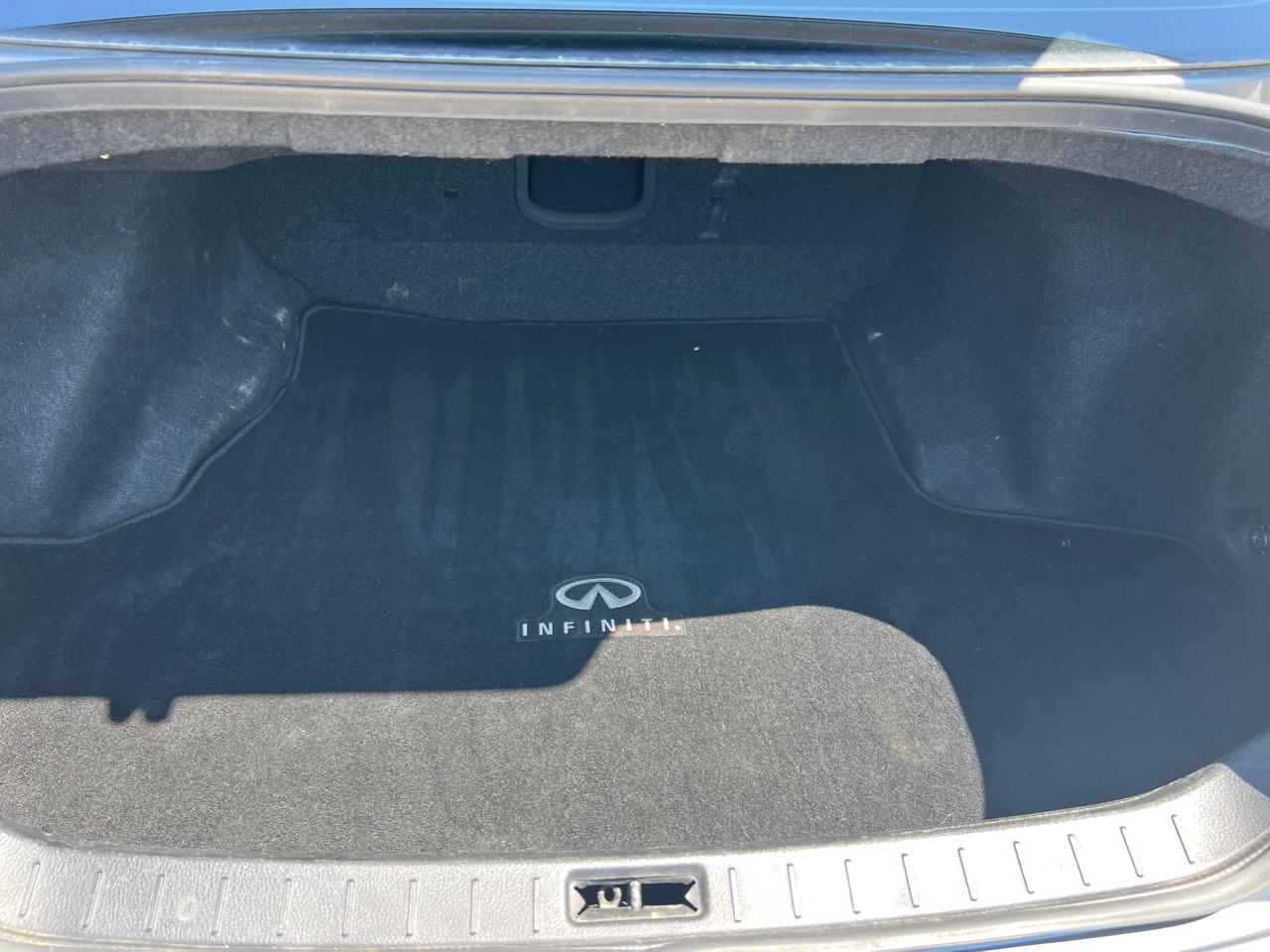 Infiniti G Sedan G37x AWD 2010