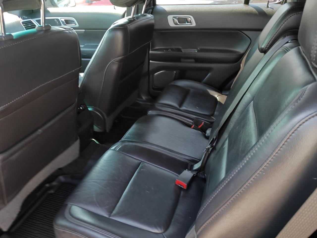 Ford Explorer XLT 4WD 2013