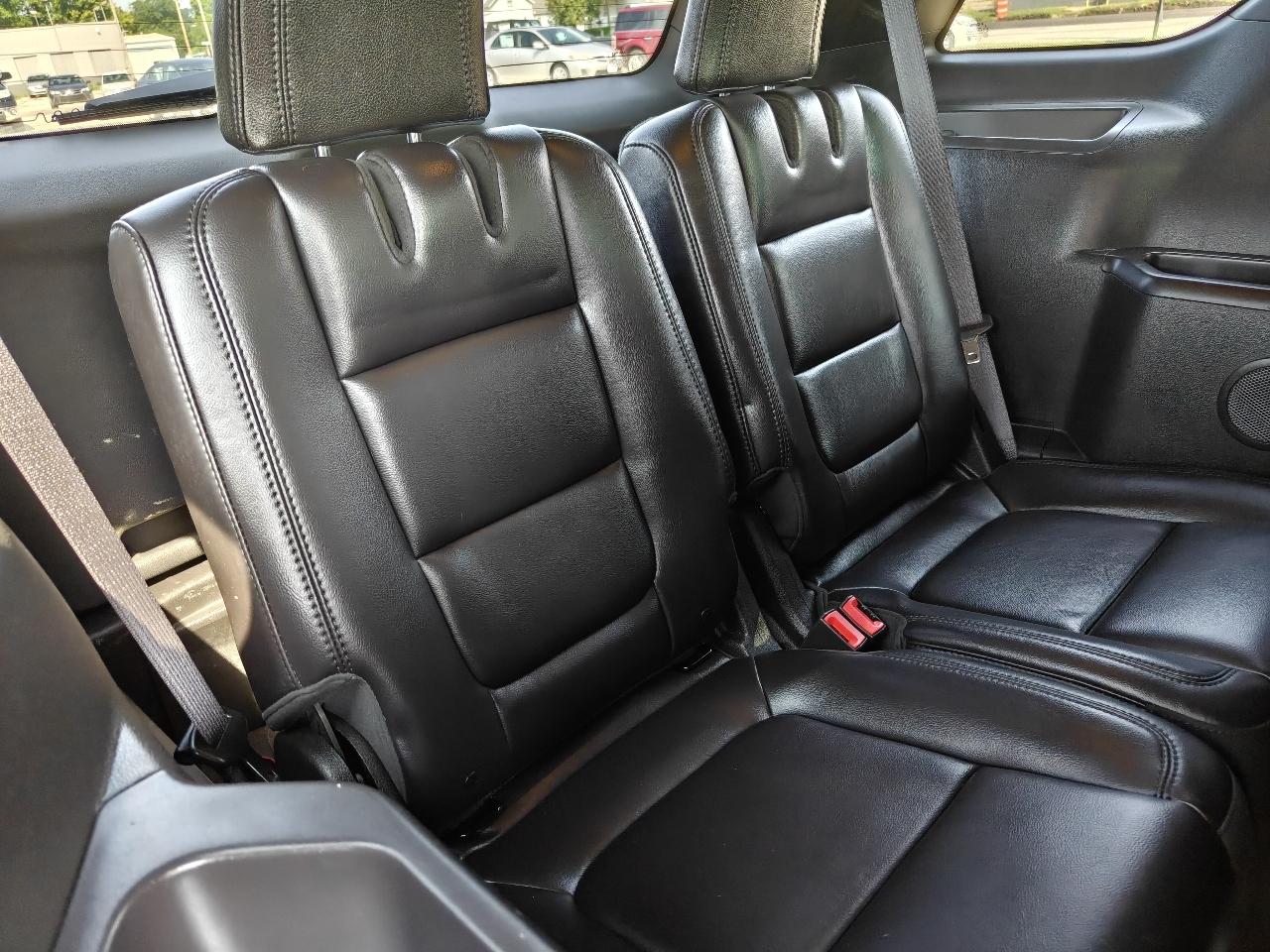Ford Explorer XLT 4WD 2013