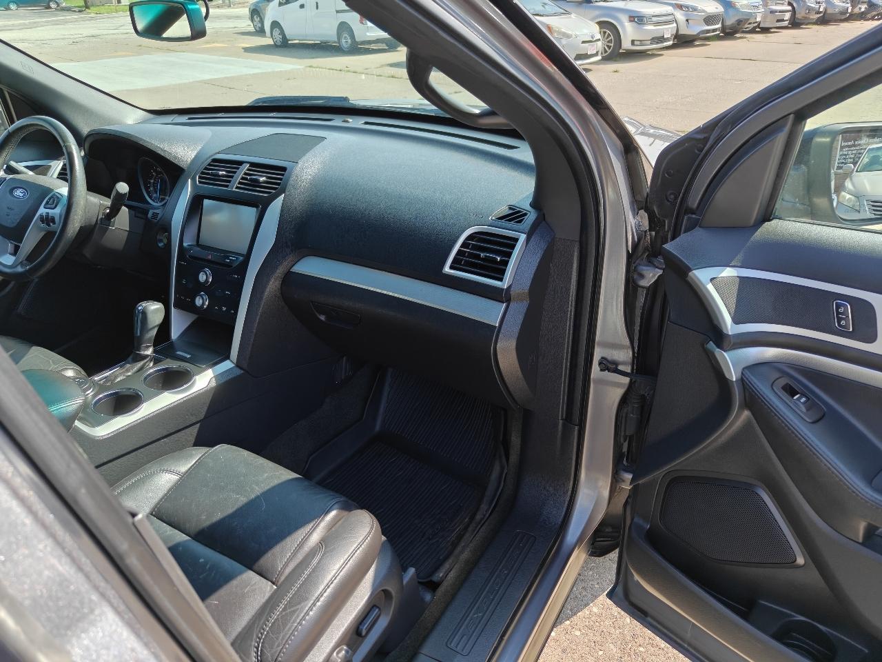 Ford Explorer XLT 4WD 2013