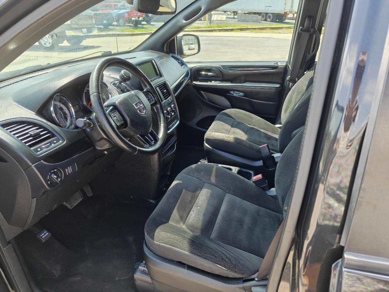 Dodge Grand Caravan SE Plus 2019