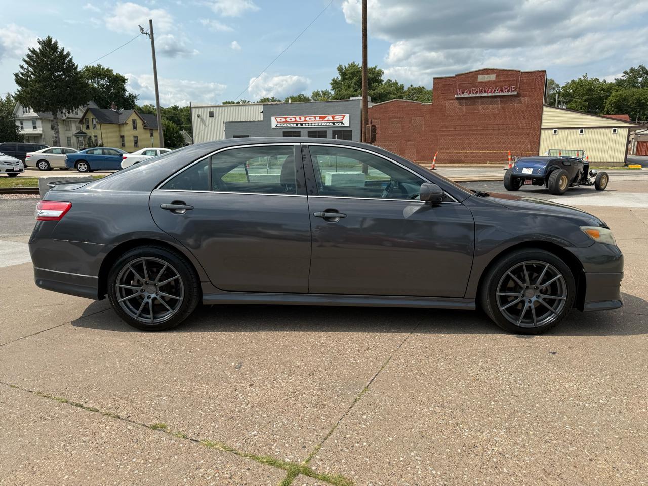 Toyota Camry LE 2016