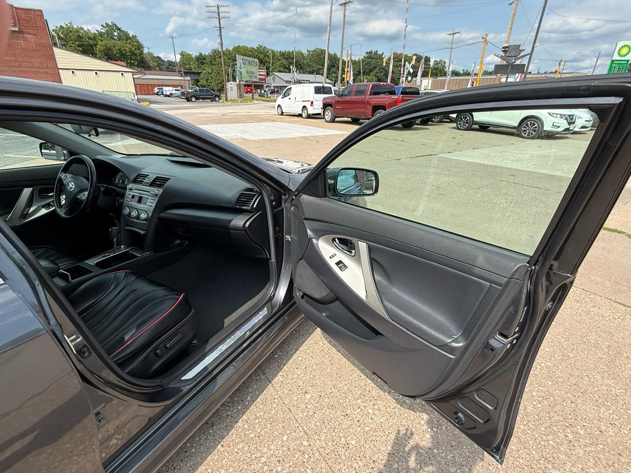 Toyota Camry LE 2016