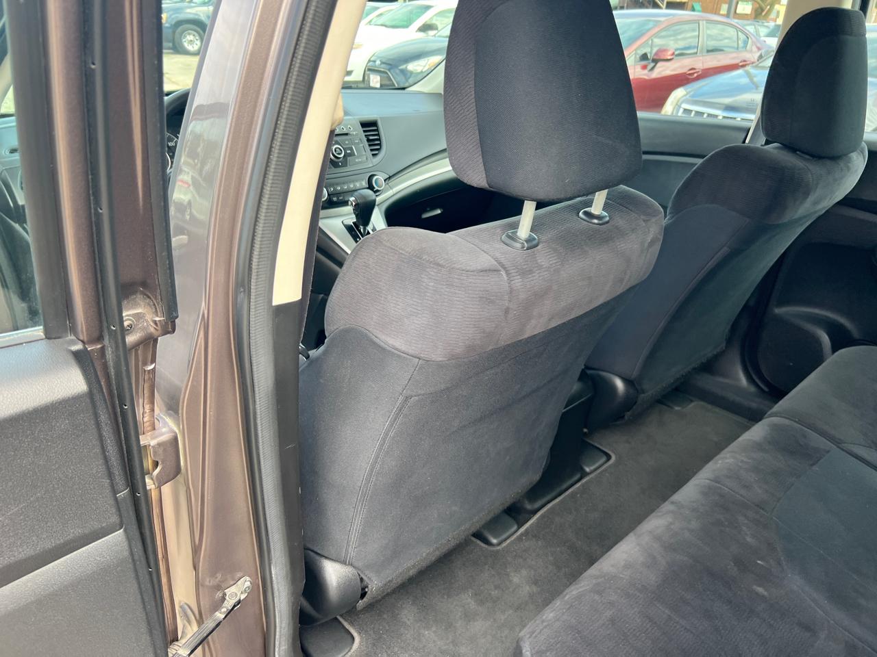 Honda CR-V LX 4WD 5-Speed AT 2014