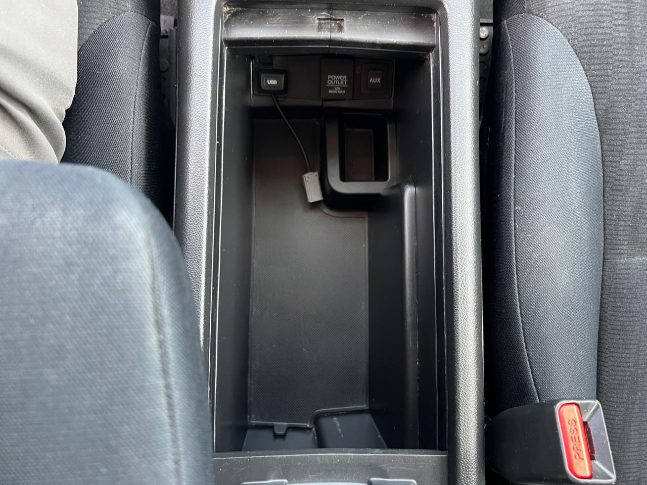 Honda CR-V LX 4WD 5-Speed AT 2014