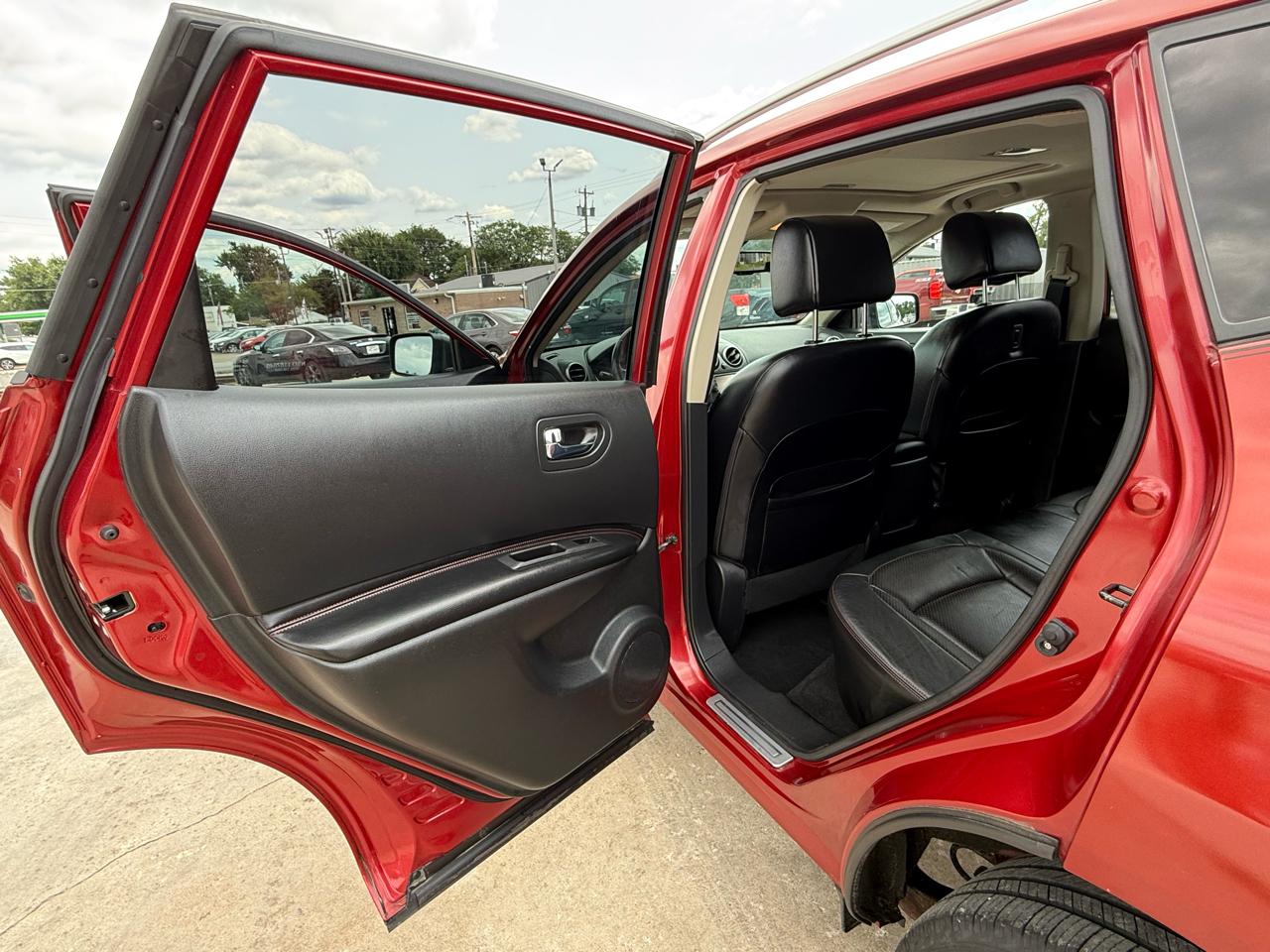 Nissan Rogue SV AWD 2012