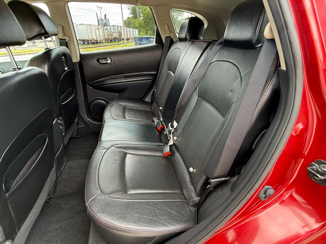 Nissan Rogue SV AWD 2012