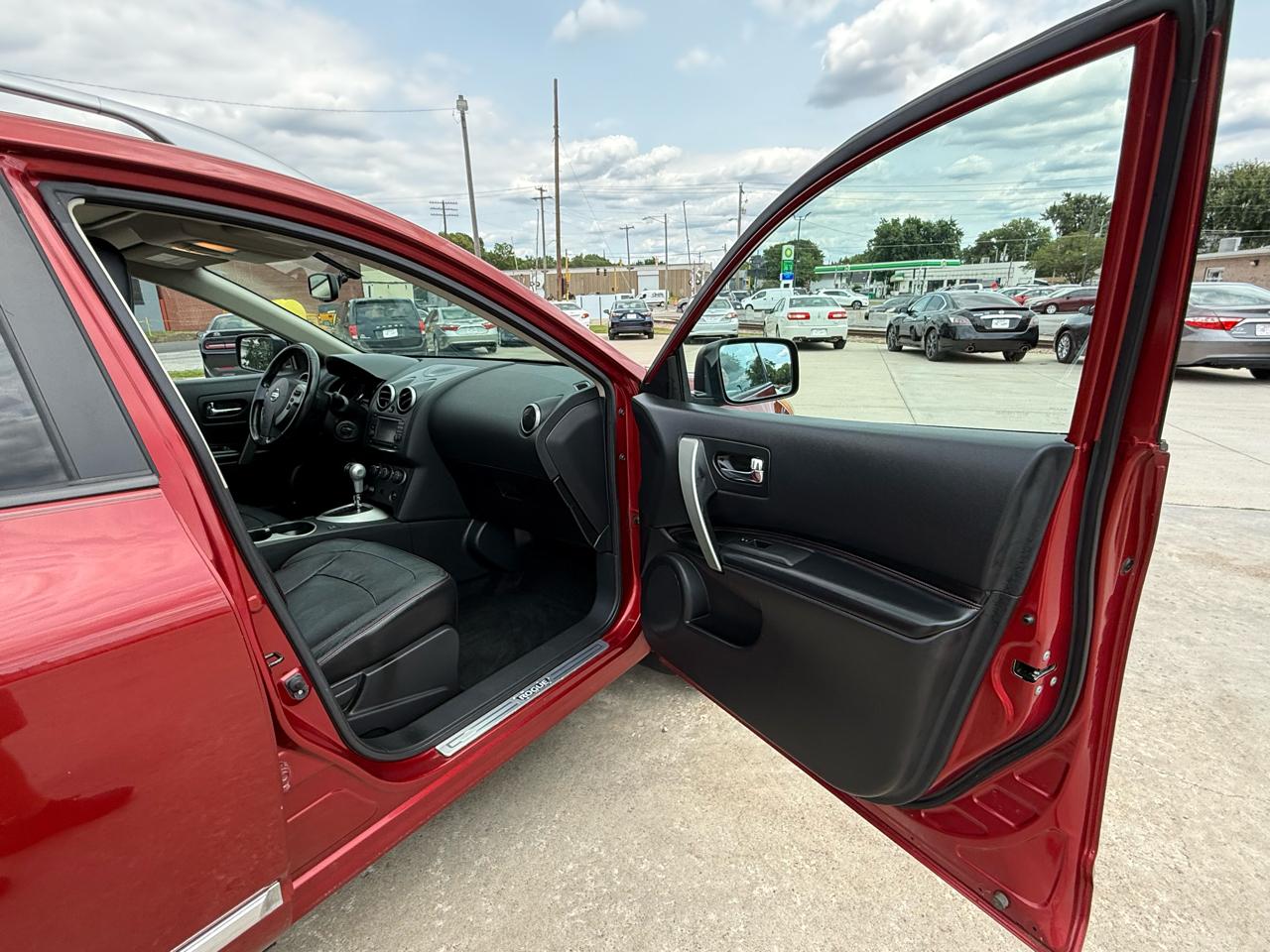 Nissan Rogue SV AWD 2012