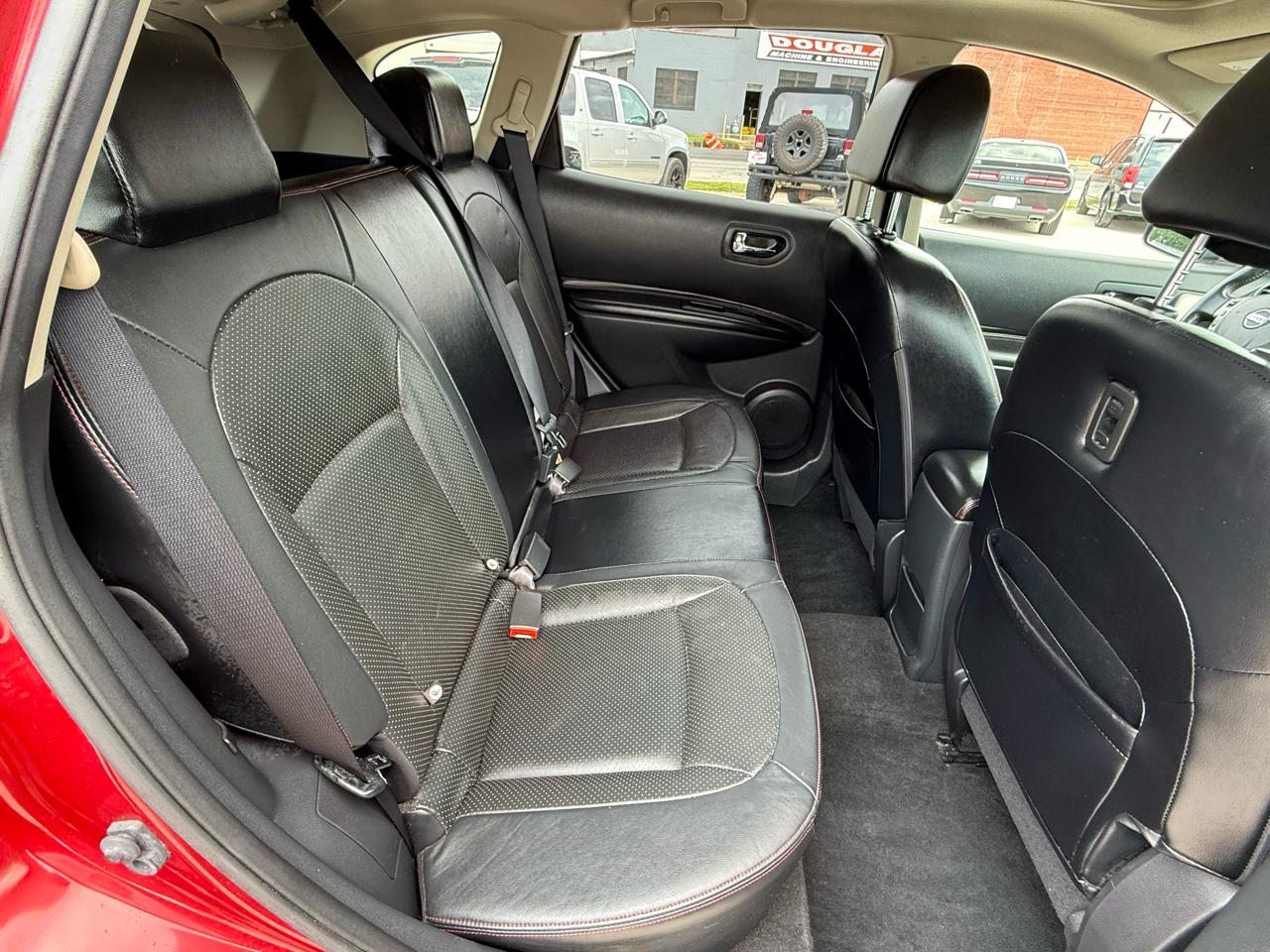 Nissan Rogue SV AWD 2012