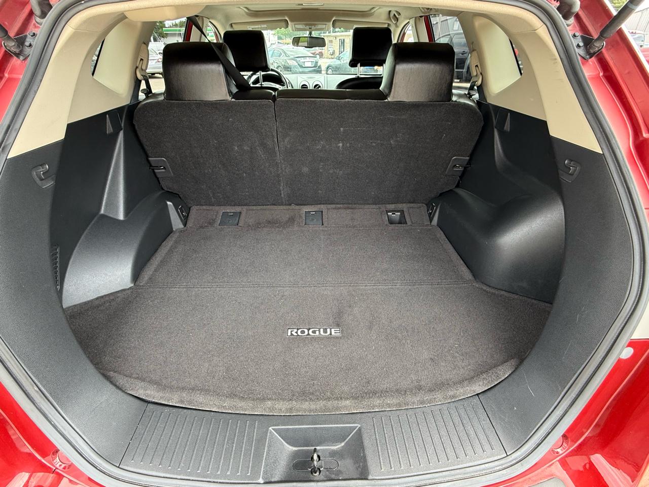 Nissan Rogue SV AWD 2012