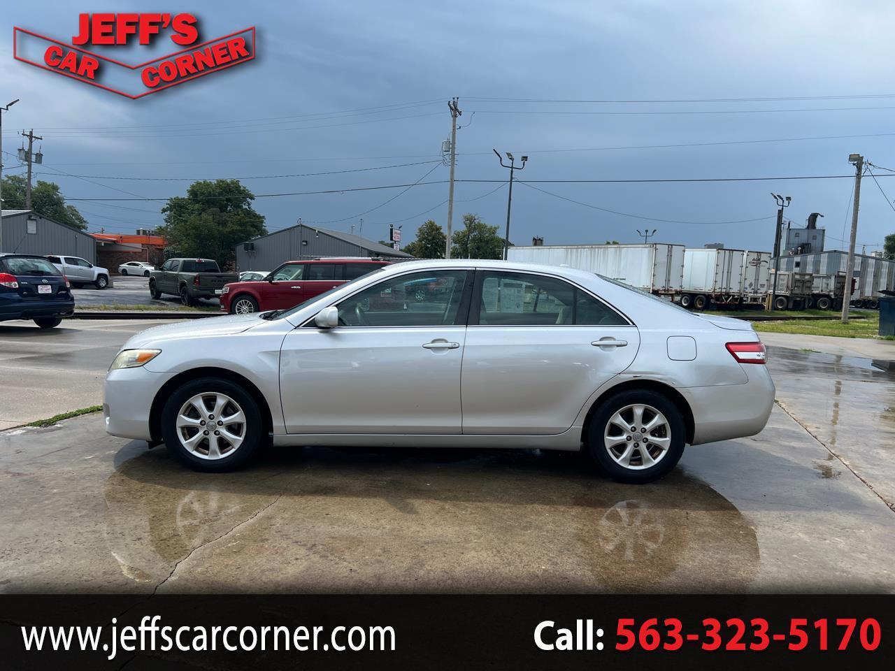 2011 Toyota Camry LE 6-Spd AT