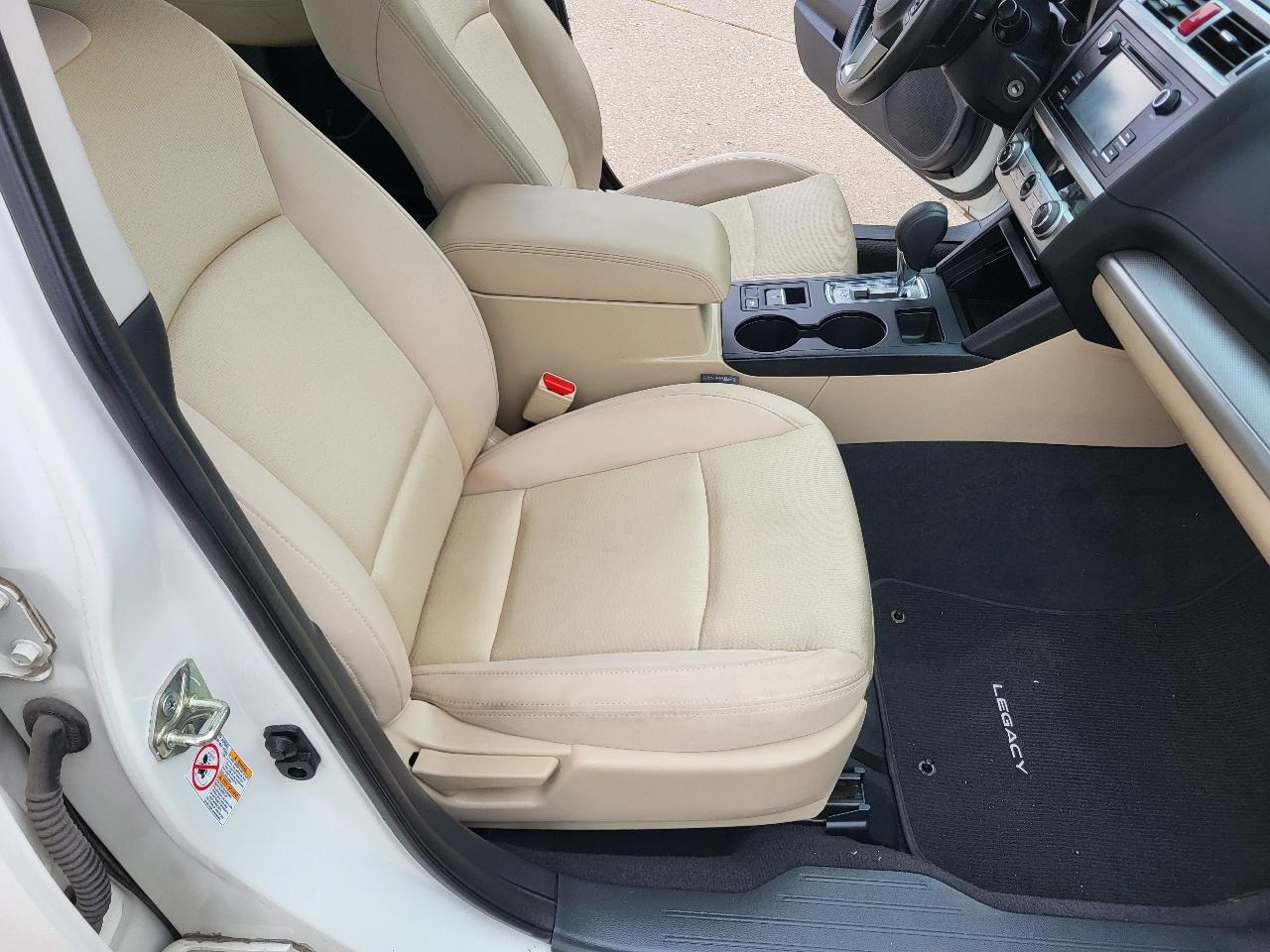 Subaru Legacy 2.5i 2015