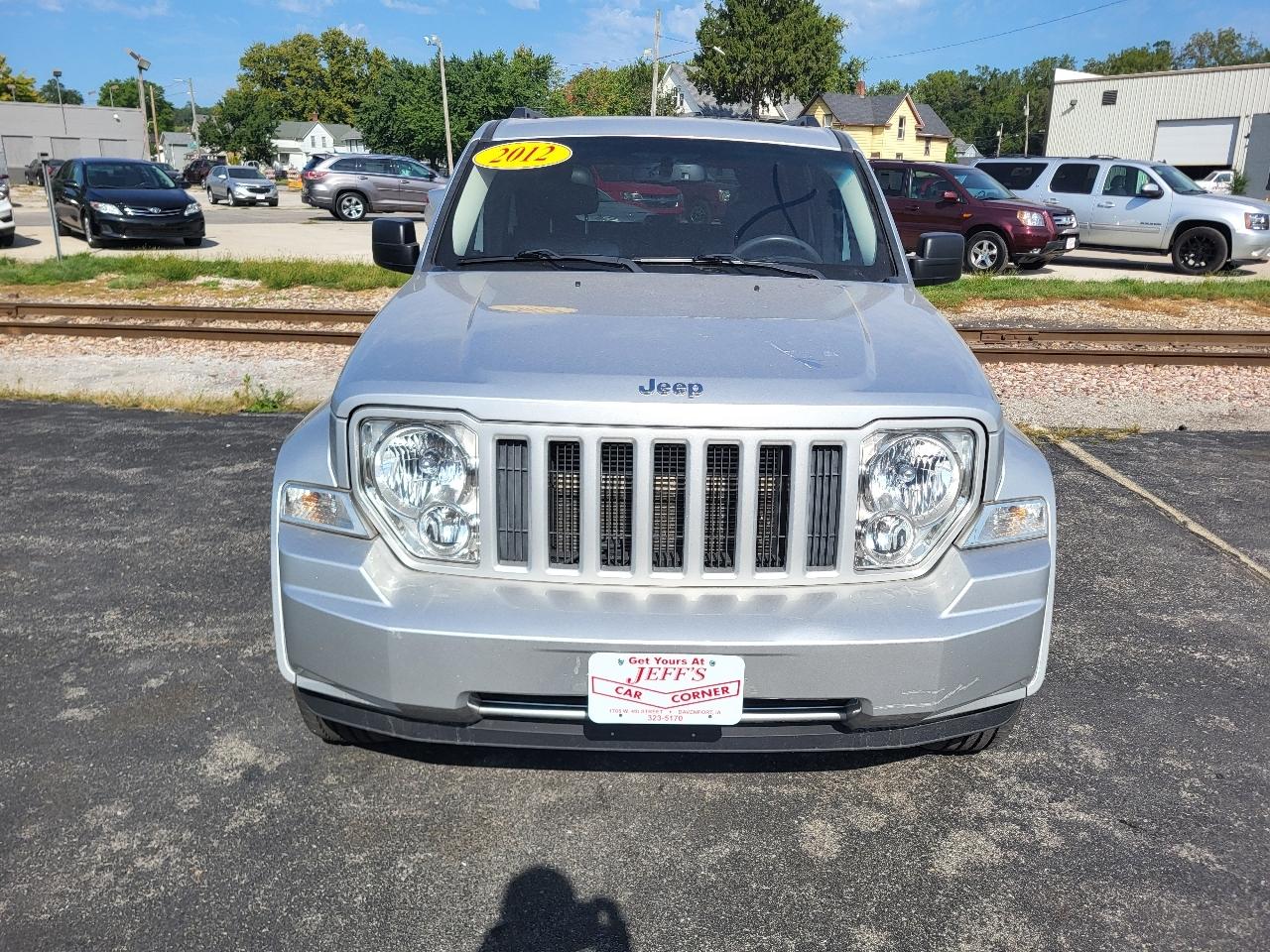 Jeep Liberty Sport 4WD 2012