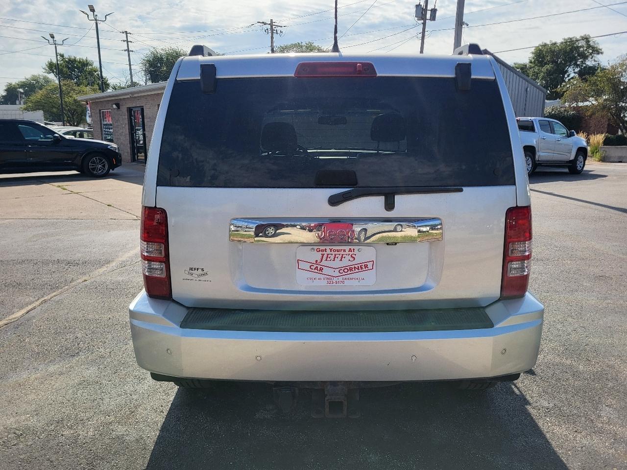 Jeep Liberty Sport 4WD 2012