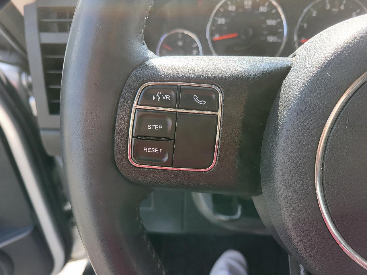 Jeep Liberty Sport 4WD 2012