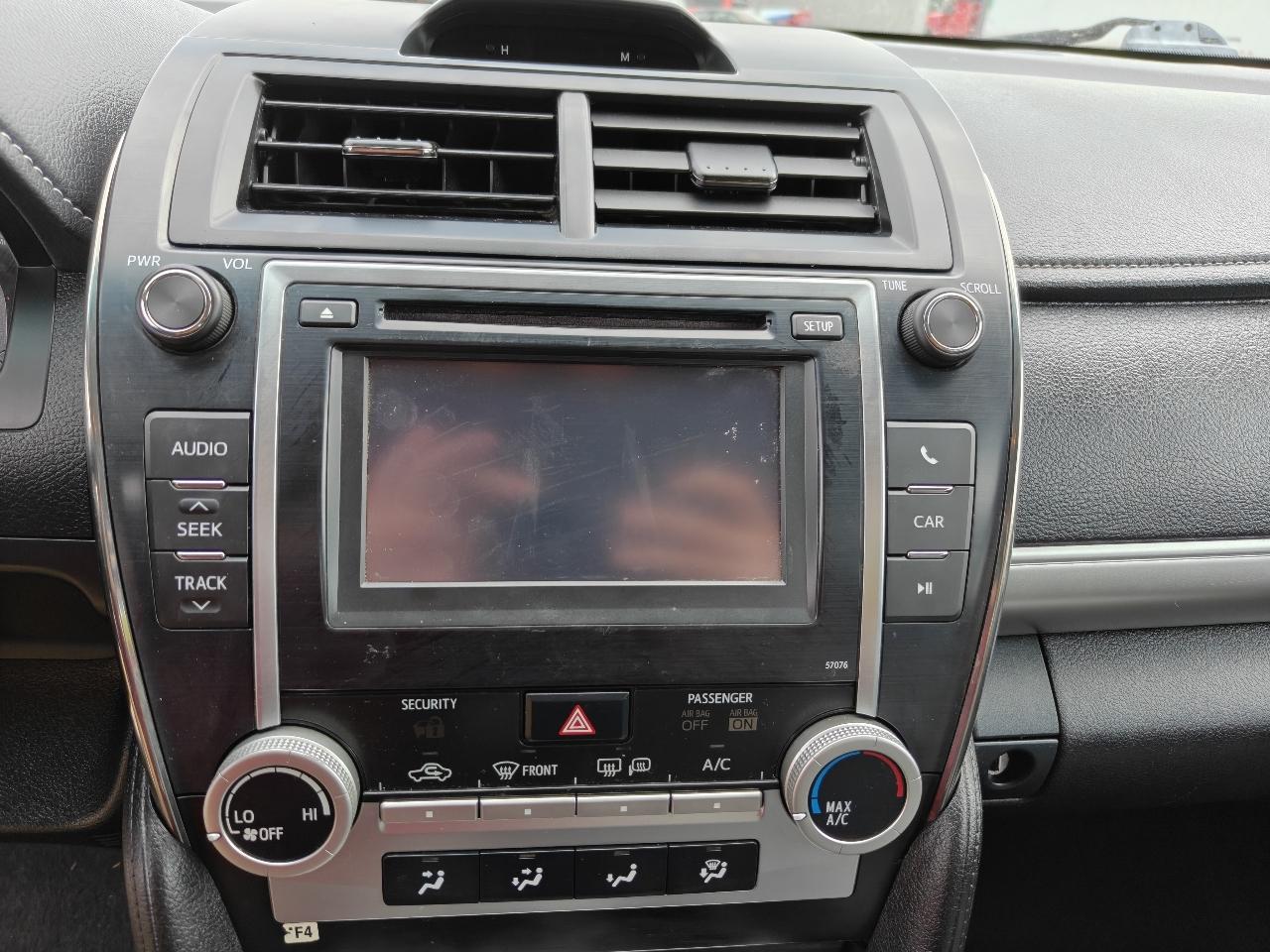 Toyota Camry SE 2014