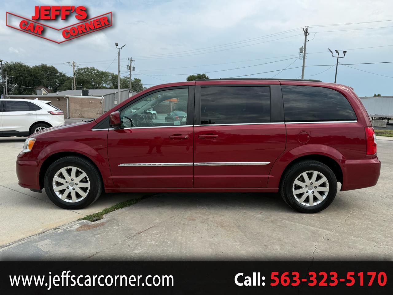 2015 Chrysler Town & Country Touring