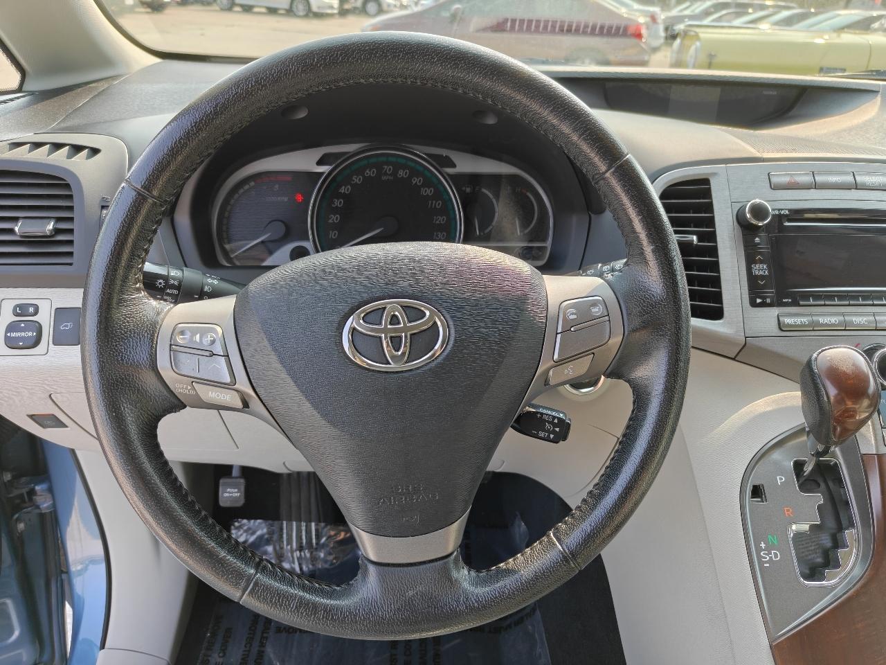 Toyota Venza AWD V6 2011