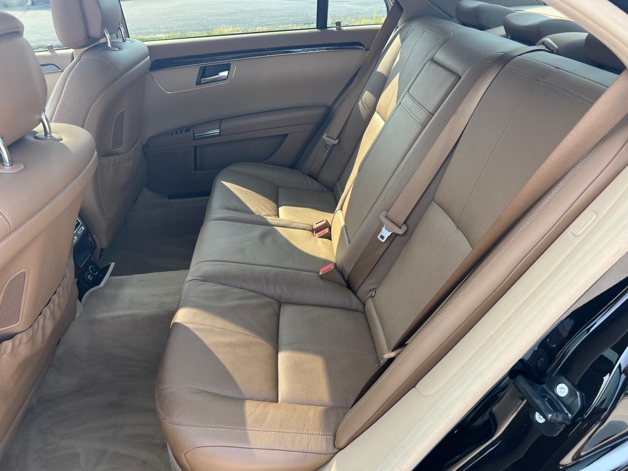 Mercedes-Benz S-Class S550 4MATIC 2007