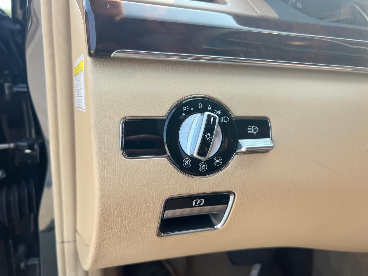 Mercedes-Benz S-Class S550 4MATIC 2007