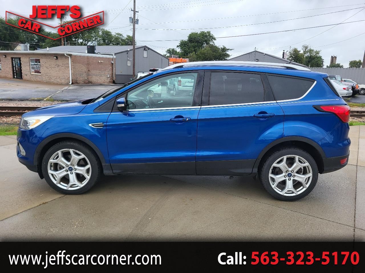 2019 Ford Escape Titanium FWD