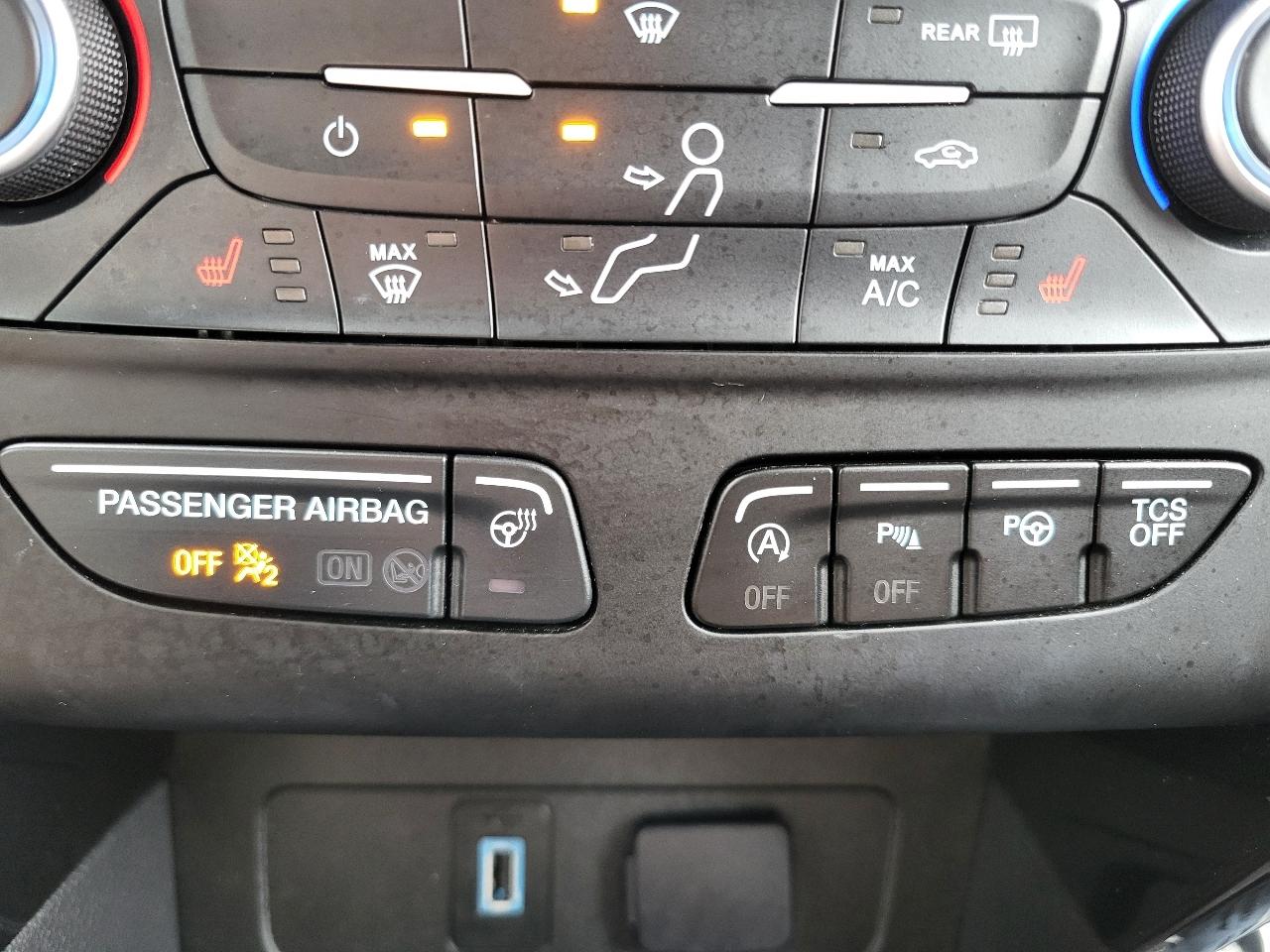 Ford Escape Titanium FWD 2019