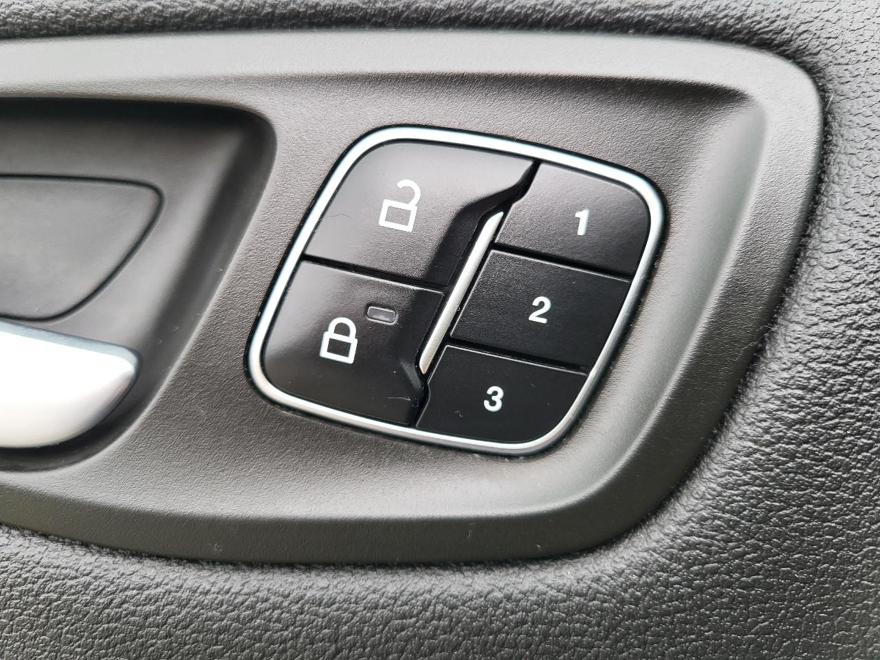 Ford Escape Titanium FWD 2019