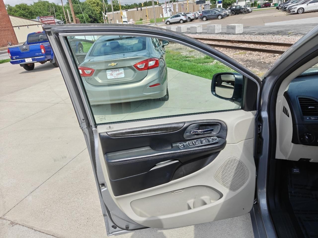 Dodge Grand Caravan SE 2019