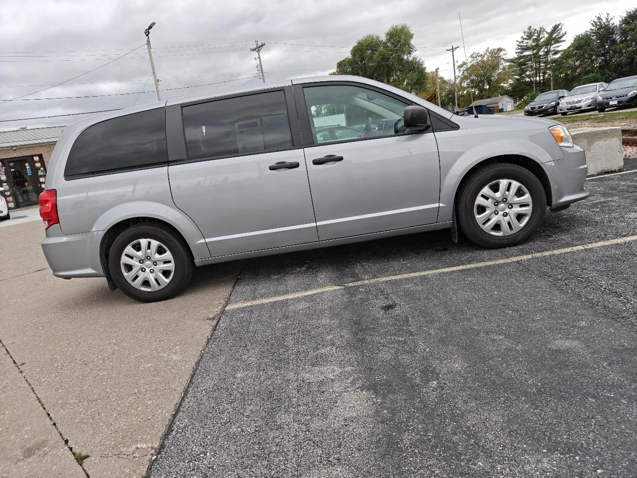 Dodge Grand Caravan SE 2019