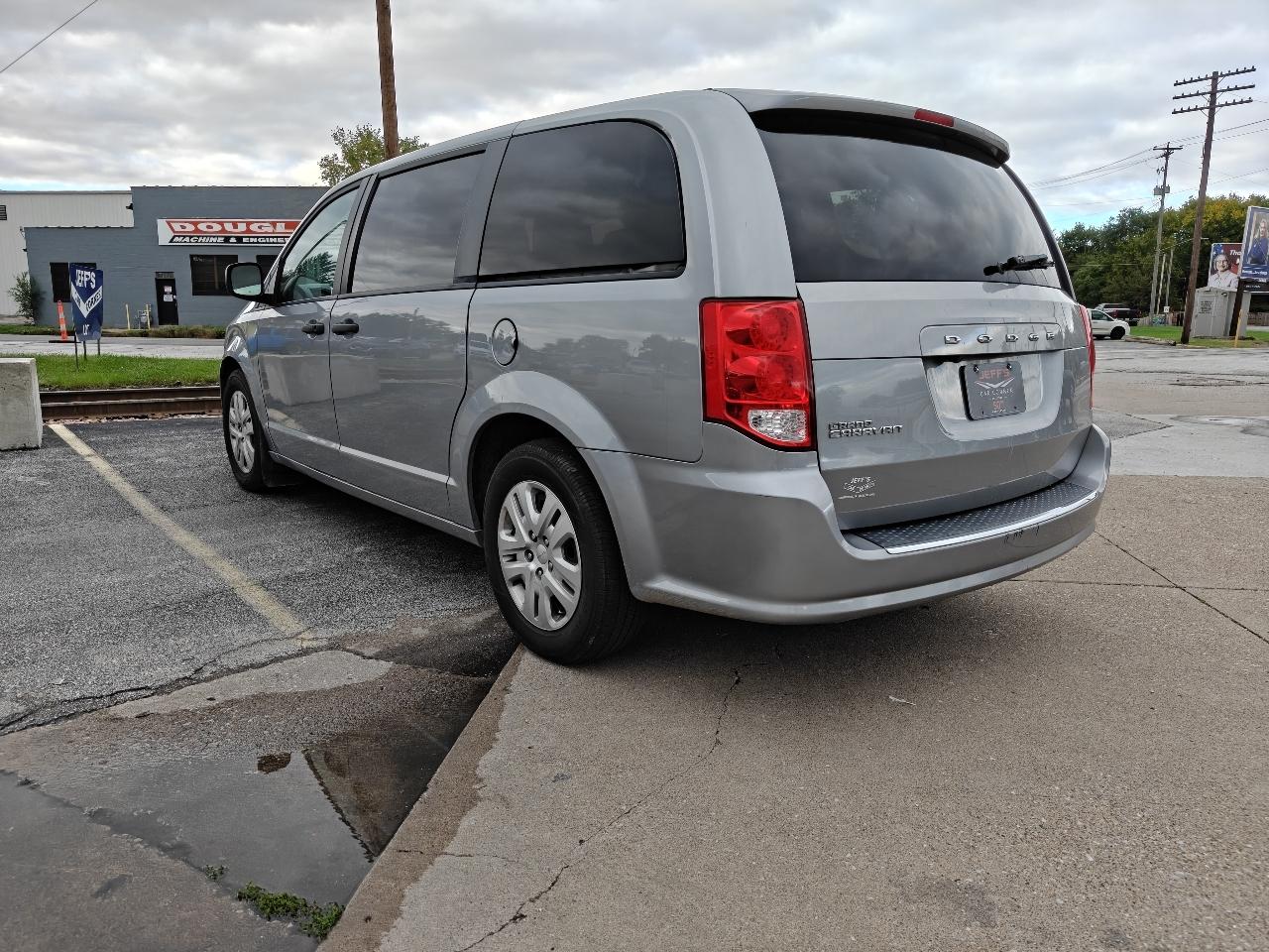 Dodge Grand Caravan SE 2019