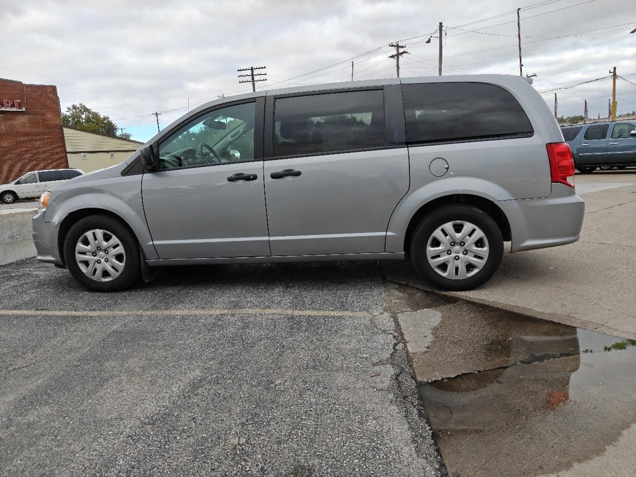 Dodge Grand Caravan SE 2019