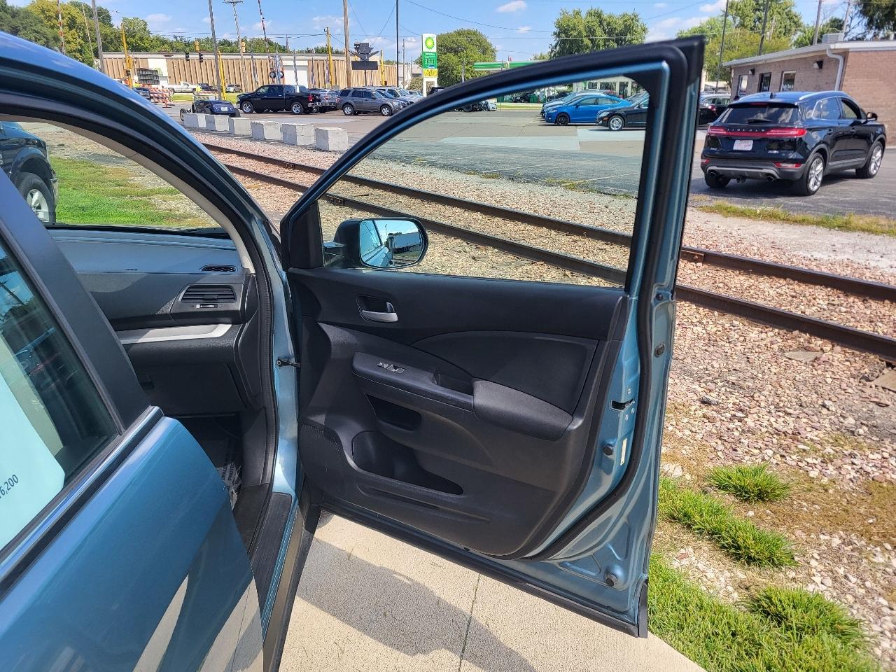Honda CR-V LX 4WD 5-Speed AT 2014