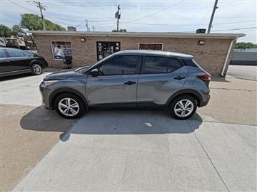2022 Nissan Kicks S